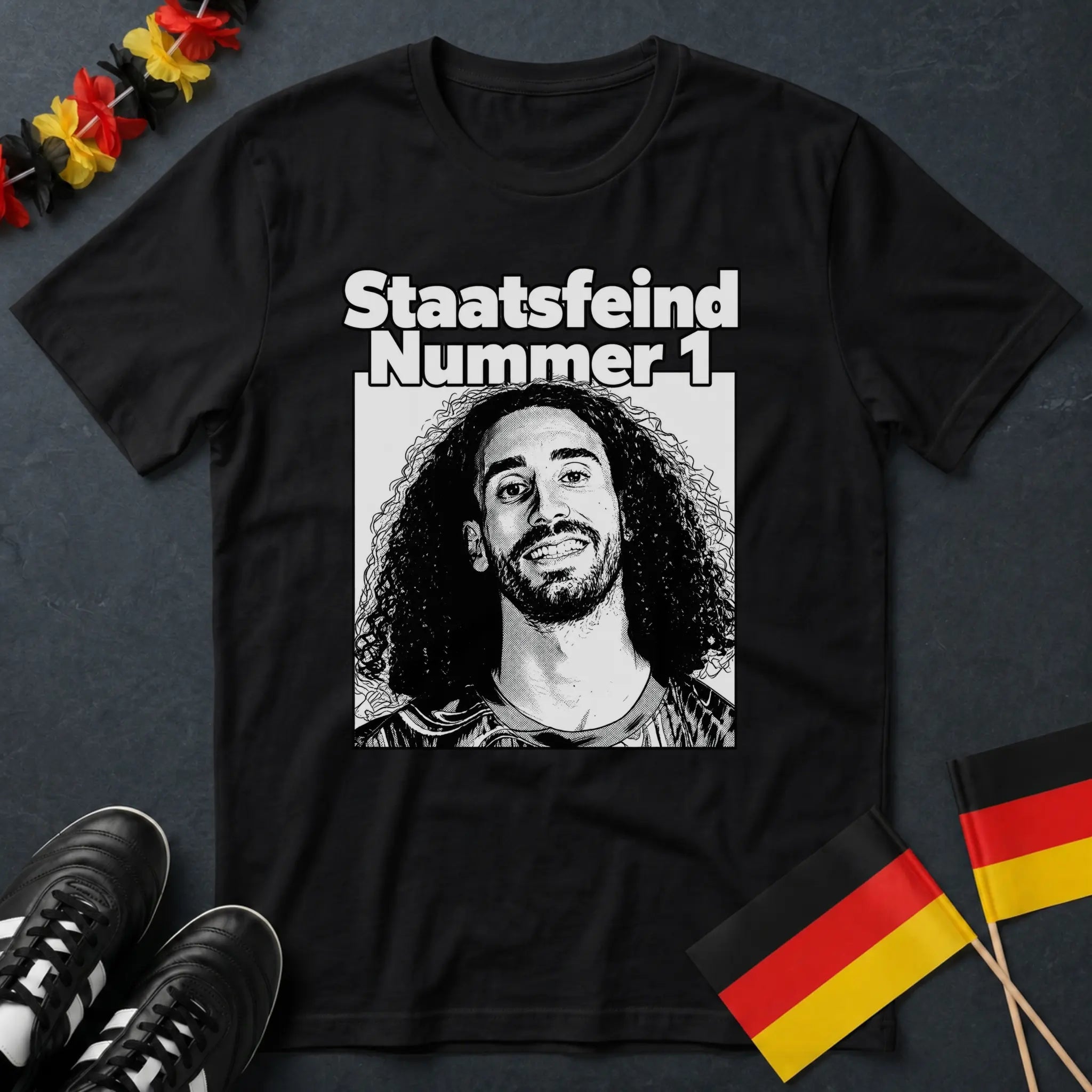 Schwarzes Cucurella Fußball T-Shirt für Deutschland-Fans